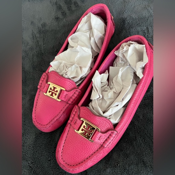 Authentic- Tory Burch dark pink flat comfortable shoes - Picture 8 of 15